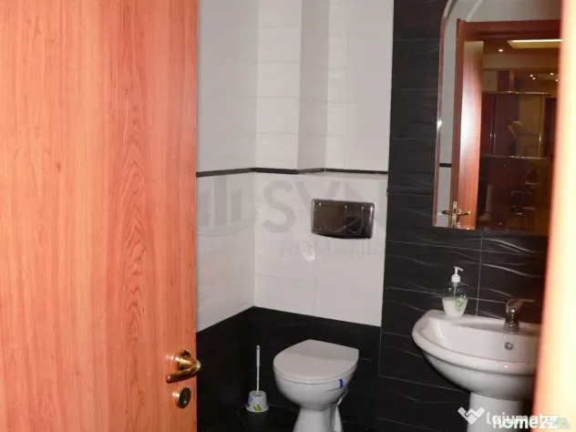 Apartament 3 camere de Herastrau