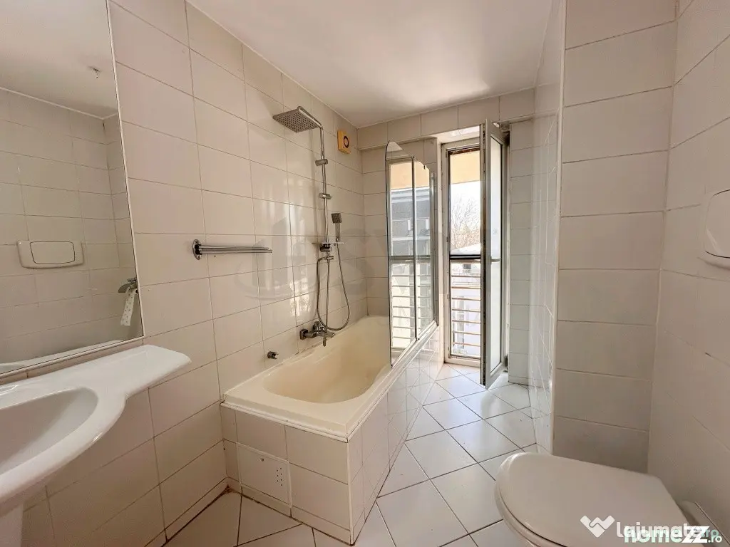 Apartament 3 camere de Aviatorilor l Charles de Gaulle