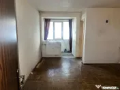 Garsoniera str. Oborul Nou Sector 2 de Vanzare