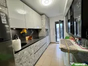 Apartament 3 camere l Complex l Parcare 