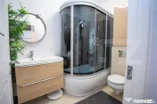 Apartament 4 camere, 70 mp, bloc nou, 2 parcari, zona Rivus 
