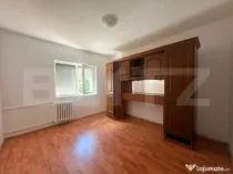 Apartament 4 camere decomandat, 80 mp, etaj 1, zona Craiovit