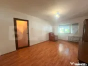 Apartament 4 camere decomandat, etaj 1, zona scoala gimnazia 