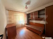 Apartament 4 camere decomandat, etaj 1, zona scoala gimnazia 