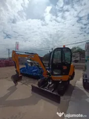Inchiriez JCB 4CX, Manitou 7-14m 