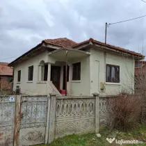 Casa Comuna Balanesti sat Voitestii din Vale judetul Gorj