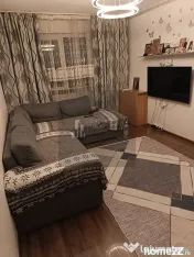 Apartament 3 camere semidecomandat