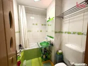 Apartament 3 camere decomandat – Craiovița Nouă 