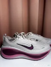 Nike Vomero Zoom X 