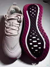 Nike Vomero Zoom X 
