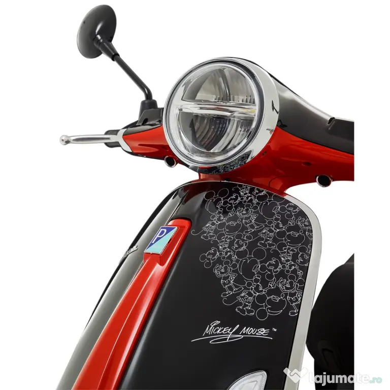 Vespa Primavera Disney Mickey Mouse Edition