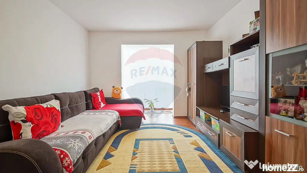 Apartament 2 camere, luminos, vedere spre Ghimbășel