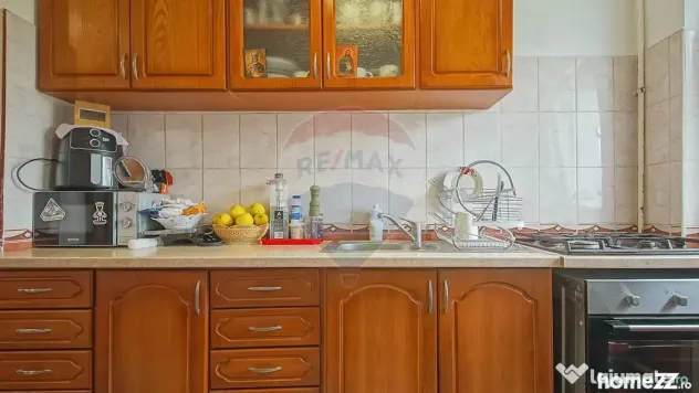 Apartament 2 camere, luminos, vedere spre Ghimbășel