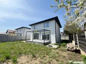 Vila Individuala - 5 camere-3 bai-Strada Miorita-500 M de S 