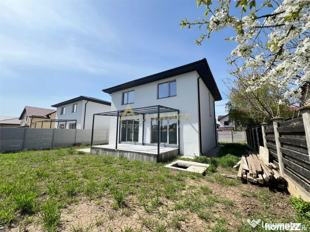 Vila Individuala - 5 camere-3 bai-Strada Miorita-500 M de S