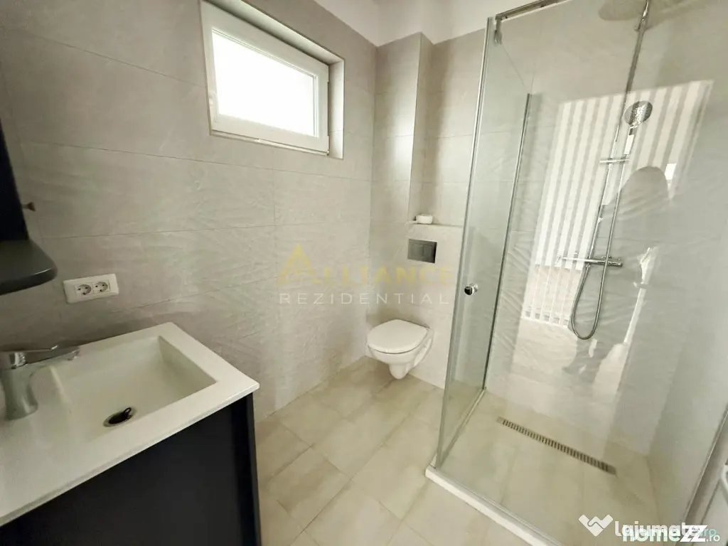 Vila cu 4 camere #238;n ansamblu rezidential exclusiv - Comu
