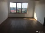 Inchiriez spatiu Birou tomis 2