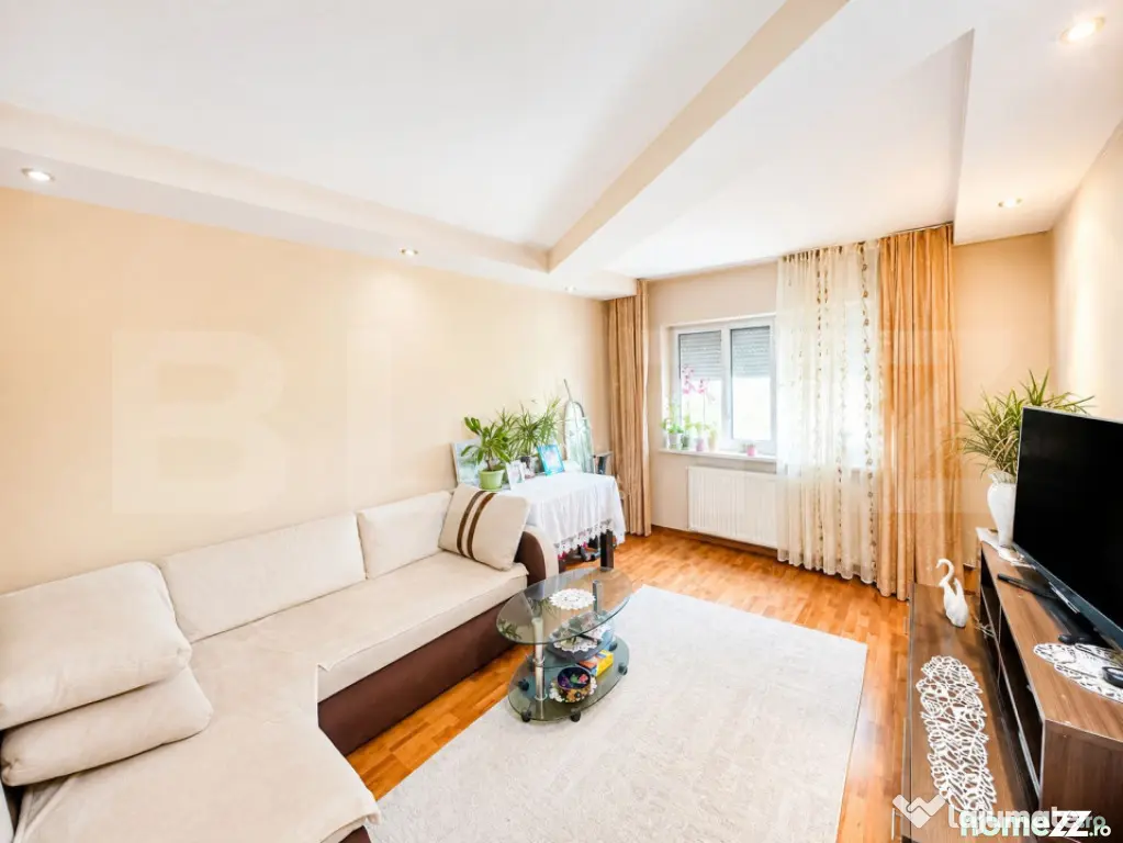 Apartament 2 camere decomandat,52 mp, etajul 2,zona Victor B - Craiova (Dolj)