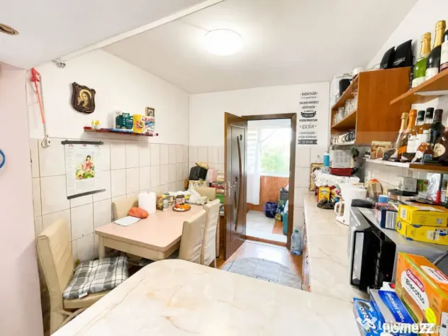 Apartament 2 camere decomandat,52 mp, etajul 2,zona Victor B - Craiova (Dolj)