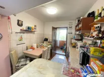 Apartament 2 camere decomandat,52 mp, etajul 2,zona Sarari