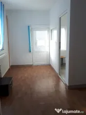 Cotroceni parter de casa 24 mp pt birou productie 400 eur... 