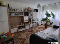 Apartament 3 camere decomandat, 65 mp, 2 balcoane, boxă –