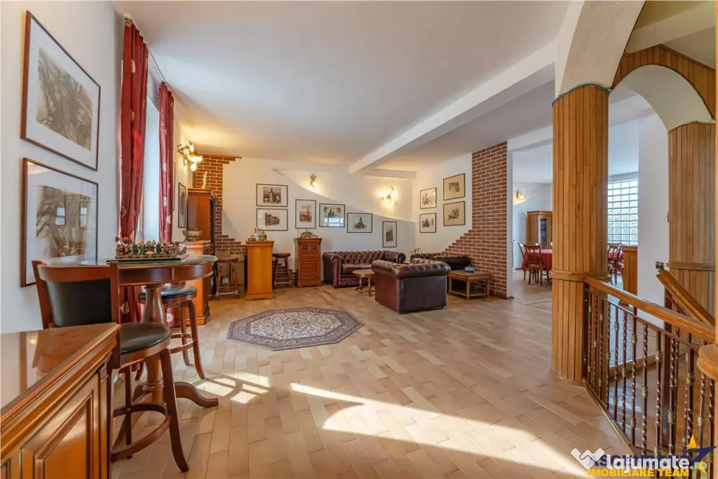 Castelariu:spectacol panoramic,locatie prestigioasa,Central,
