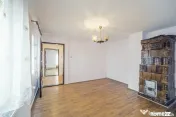 Tartasesti,str. Principala, 3040 mp teren, P+1, casa 1998, d