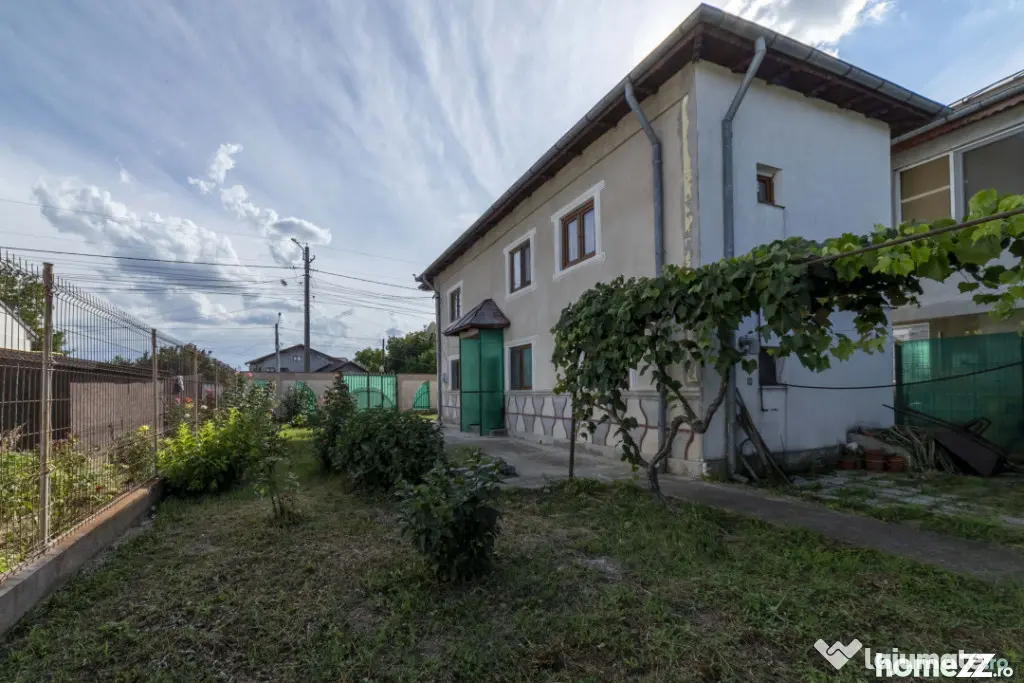 Tartasesti,str. Principala, 3040 mp teren, P+1, casa 1998, d