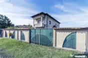 Tartasesti,str. Principala, 3040 mp teren, P+1, casa 1998, d 