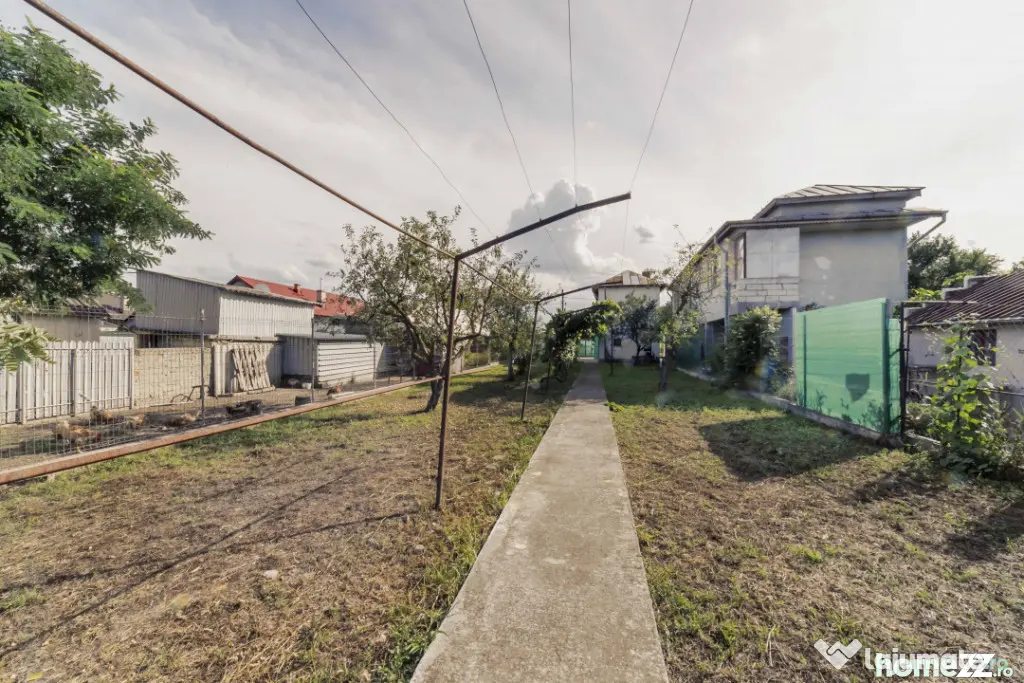 Tartasesti,str. Principala, 3040 mp teren, P+1, casa 1998, d