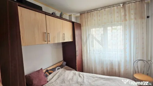 Apartament 3 camere - Piata Crangasi