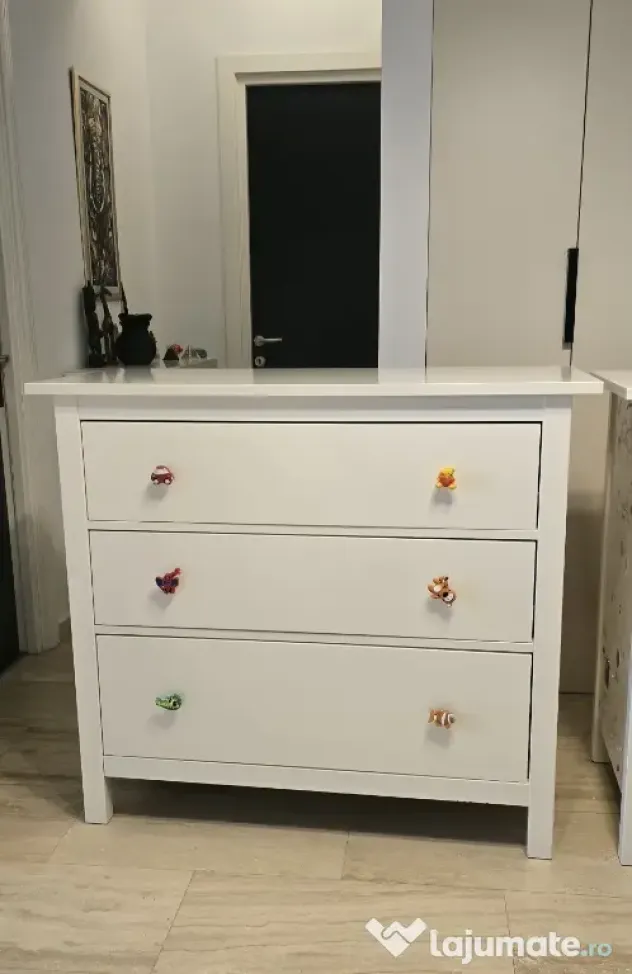 Vand comoda 3 sertare HEMNES IKEA