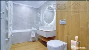 Apartament luxos cu parcare si boxa 