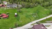Intravilan | 10.000 mp| Sătic-Rucăr | Acces facil | Pot...