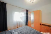 Apartament cu 3 camere de vânzare, în zona Dragoș Vodă