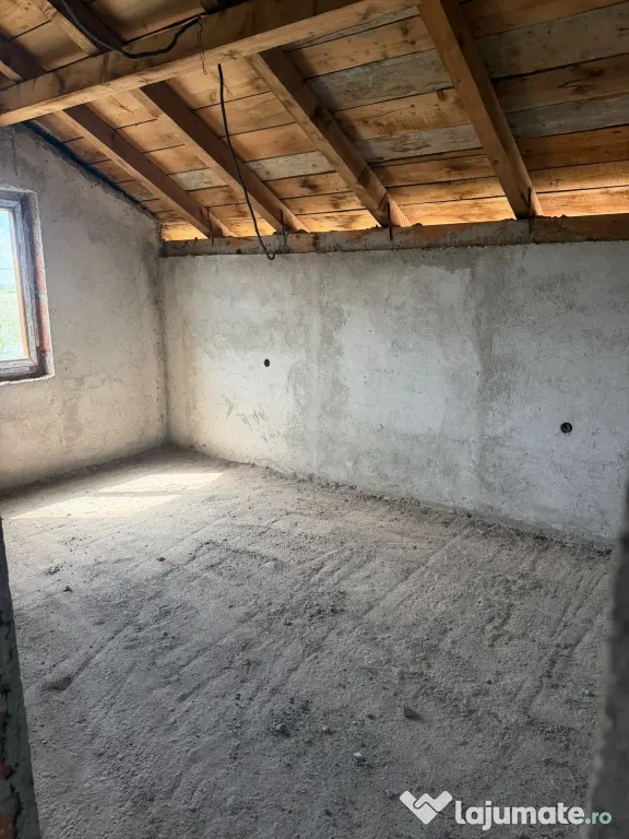 Casa noua Vila Mandruloc / Arad