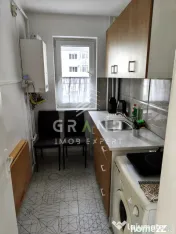 2 camere decomandate | Etaj 6/10 | Balcon | Centrală propri