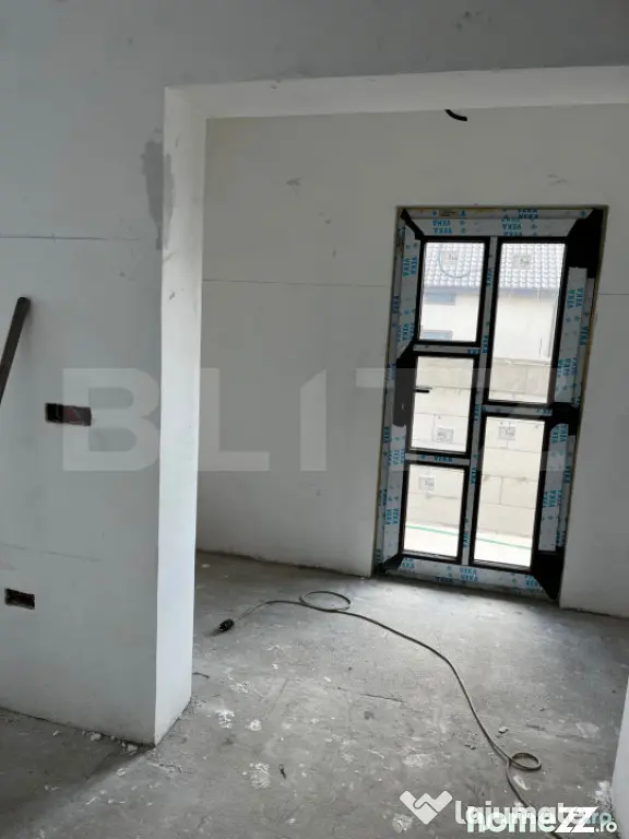 Casa de vanzare, 118 mp, zona Sendreni
