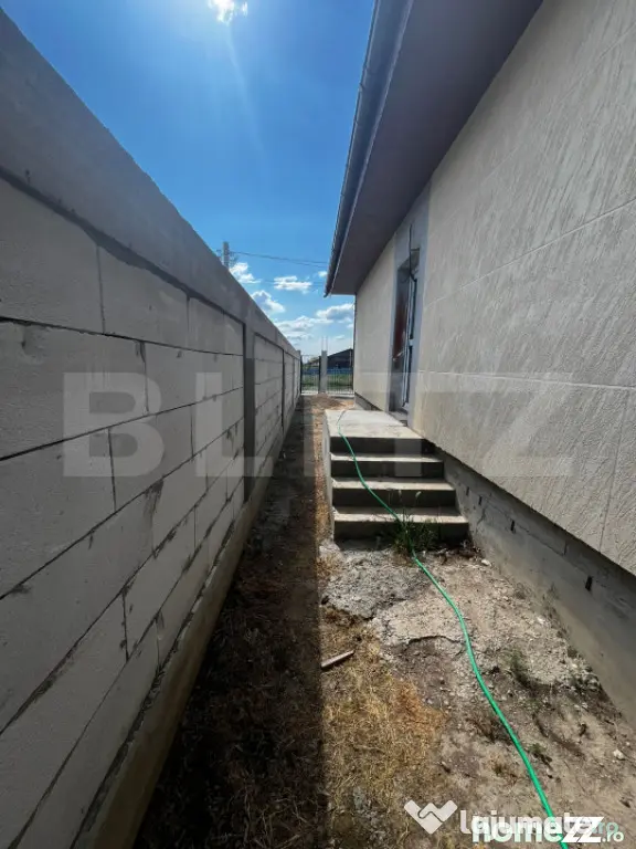 Casa de vanzare, 118 mp, zona Sendreni