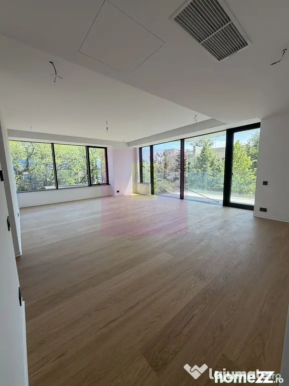 Apartament 4 camere ONE LAKE CLUB , LUX