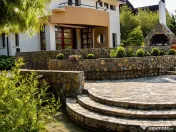 Vila 335 MP utili I Curte 1670 MP I Saftica - Balotesti I... 