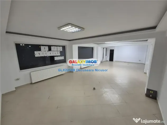 Spatiu comercial, in Militari Residence, Rezervelor, 70 mpu,