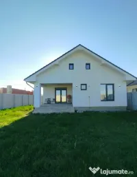 vând casă nouă Santandrei 