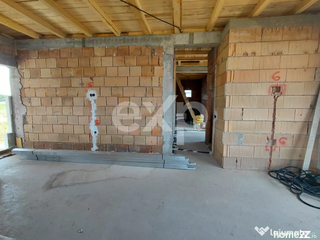 Casă P+pod, 100 mp utili, teren 892 mp – Bod, jud. Braș