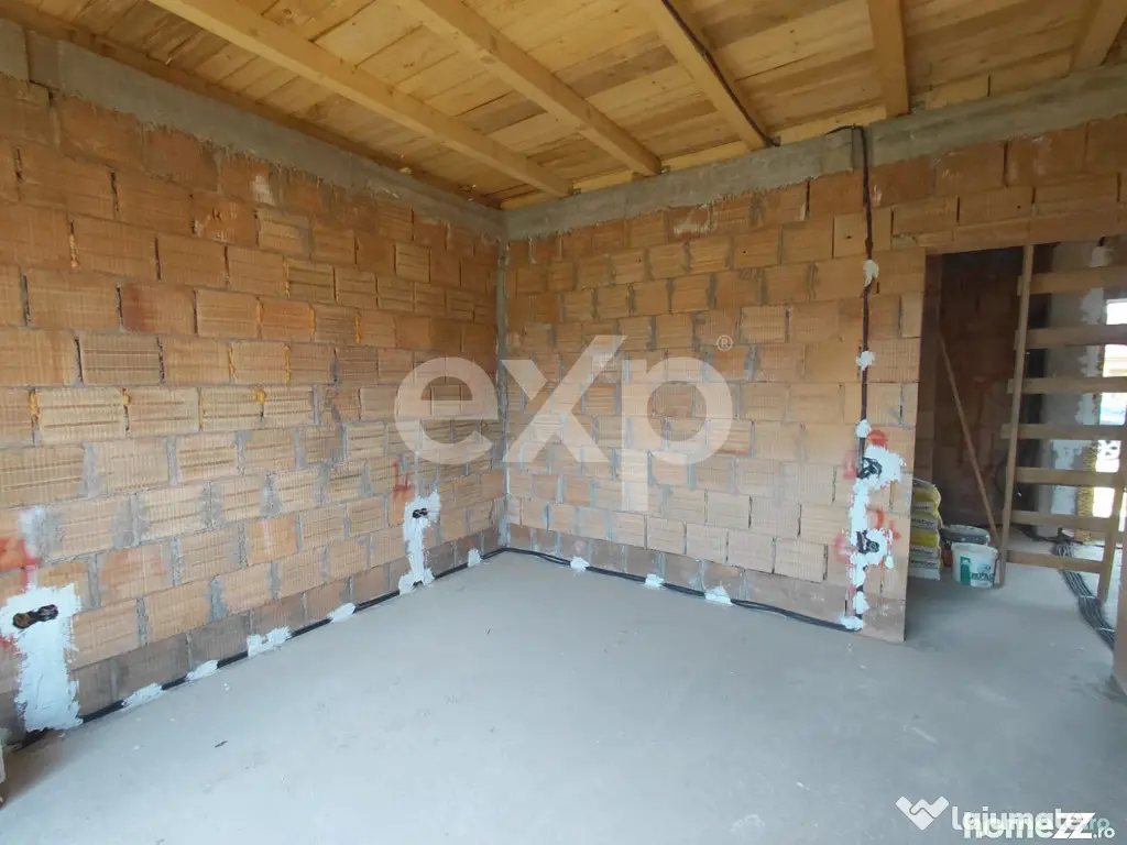 Casă P+pod, 100 mp utili, teren 892 mp – Bod, jud. Braș