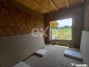 Casă P+pod, 100 mp utili, teren 892 mp – Bod, jud. Braș 