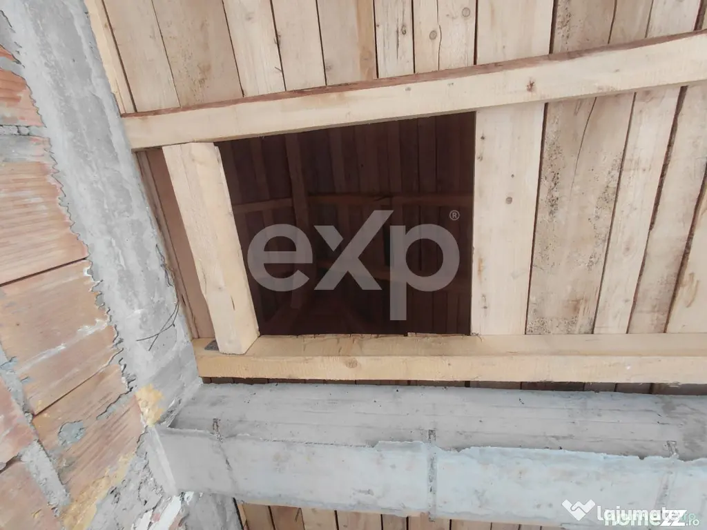 Casă P+pod, 100 mp utili, teren 892 mp – Bod, jud. Braș