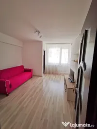 Garsoniera pentru inchiriere 