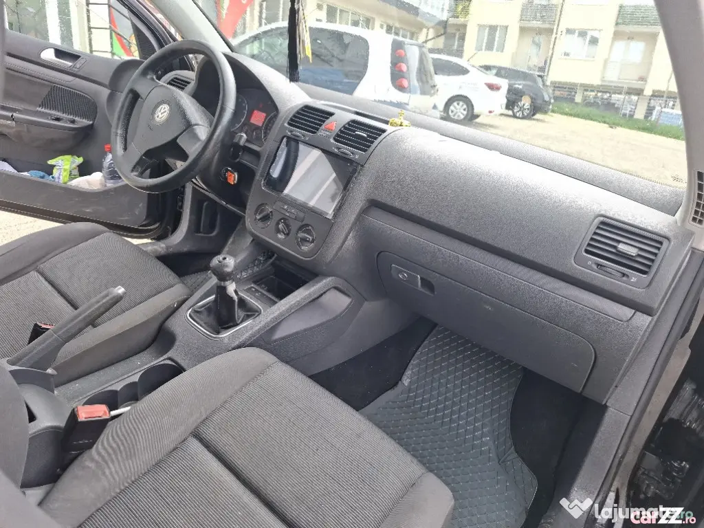 Volkswagen Golf 2007, 1.6 benzina